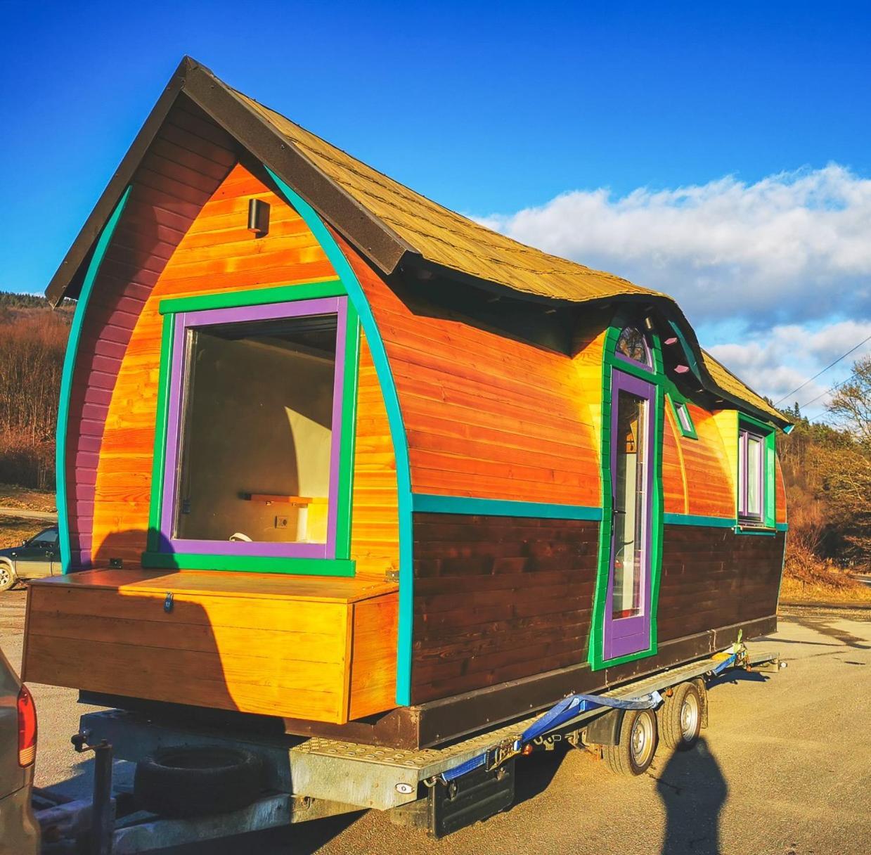 Central Tiny Houses Bukares Bagian luar foto
