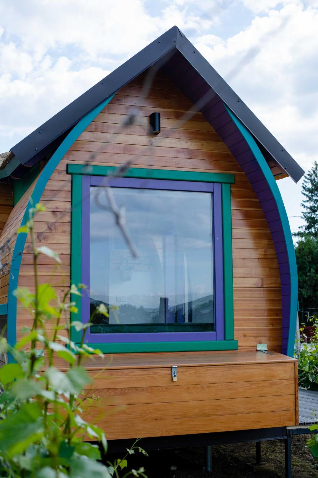 Central Tiny Houses Bukares Bagian luar foto