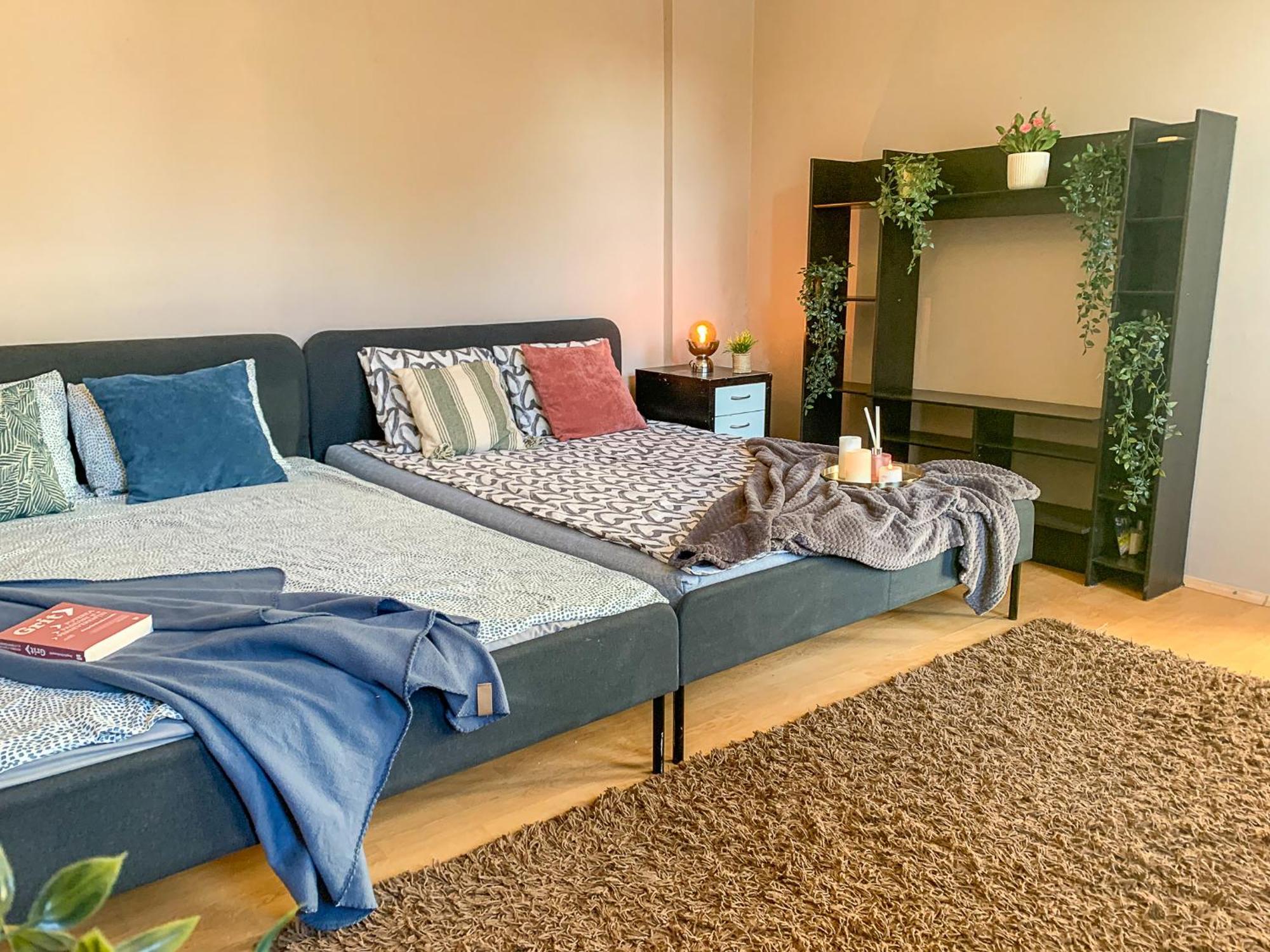Central Tiny Houses Bukares Bagian luar foto