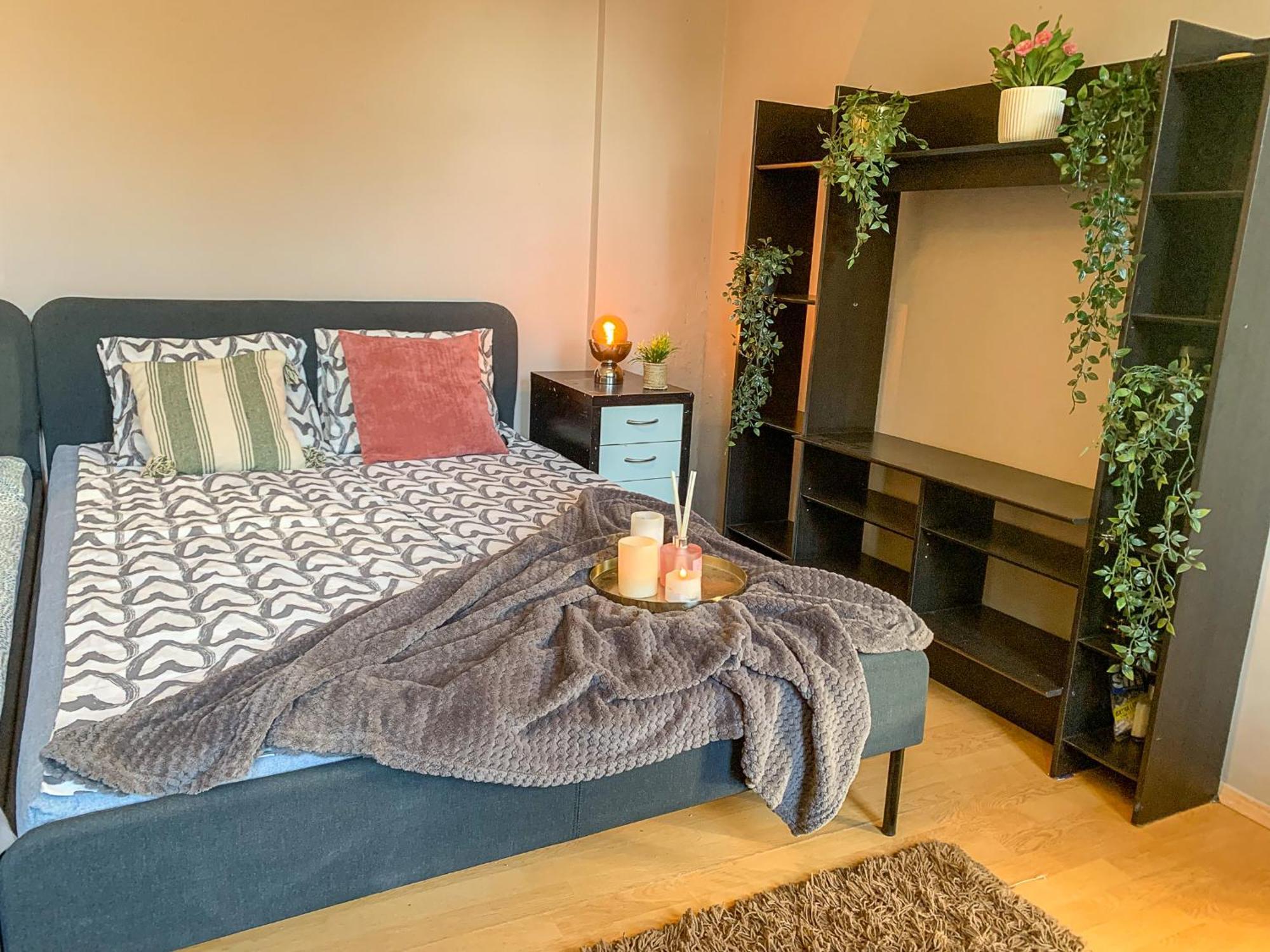 Central Tiny Houses Bukares Bagian luar foto
