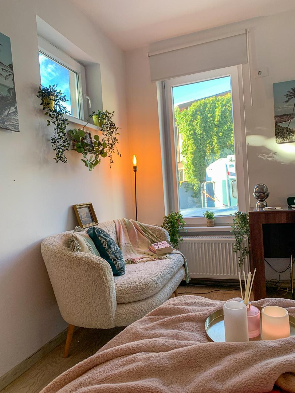 Central Tiny Houses Bukares Bagian luar foto