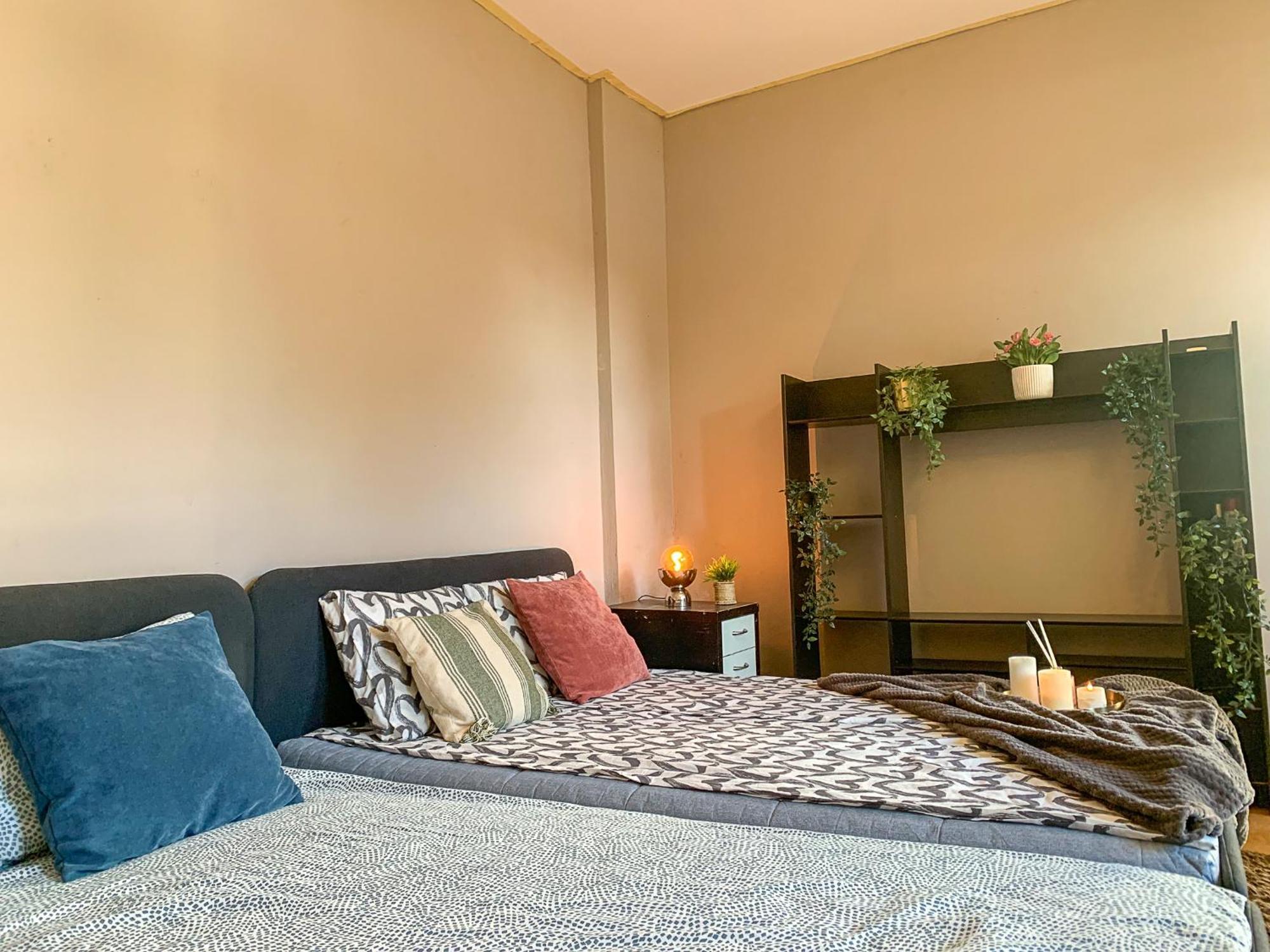 Central Tiny Houses Bukares Bagian luar foto